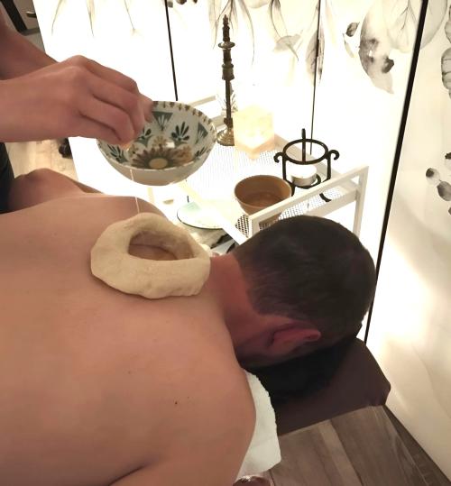 Dolores articulares y Ayurveda: cuando el cuerpo pide más flexibilidad, nutrición y equilibrio Dolores articulares y Ayurveda: cuando el cuerpo pide más flexibilidad, nutrición y equilibrio