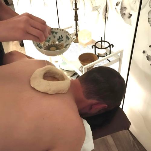 Dolores articulares y Ayurveda: cuando el cuerpo pide más flexibilidad, nutrición y equilibrio Dolores articulares y Ayurveda: cuando el cuerpo pide más flexibilidad, nutrición y equilibrio
